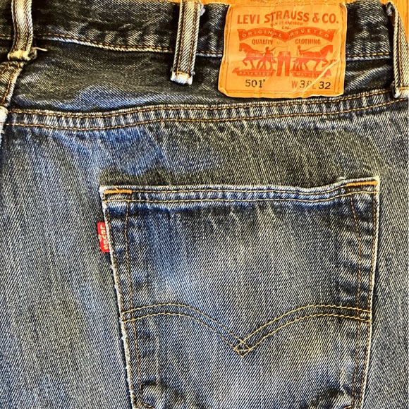 Levi Strauss 501 Jeans Baggy Blue Jeans 90s y2k waist: 38 length: 32 - Picture 3 of 3